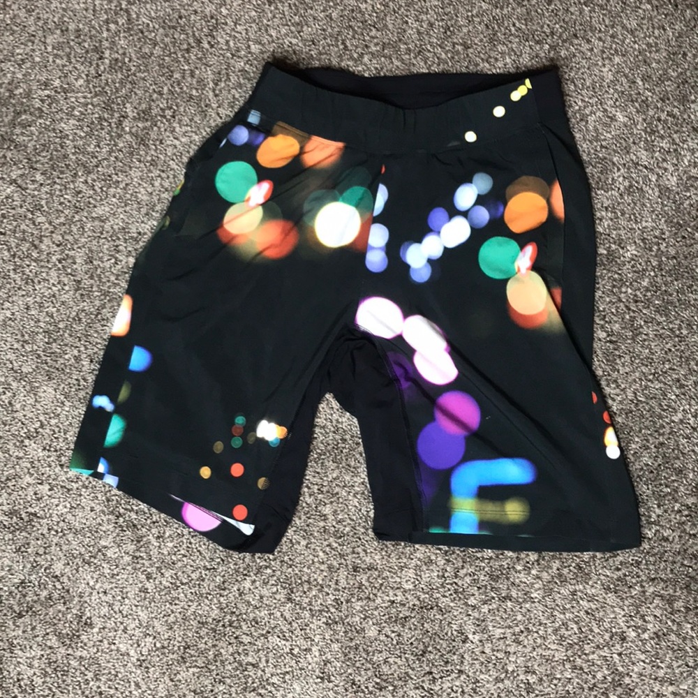 Lululemon T.H.E. Short 9” linerless